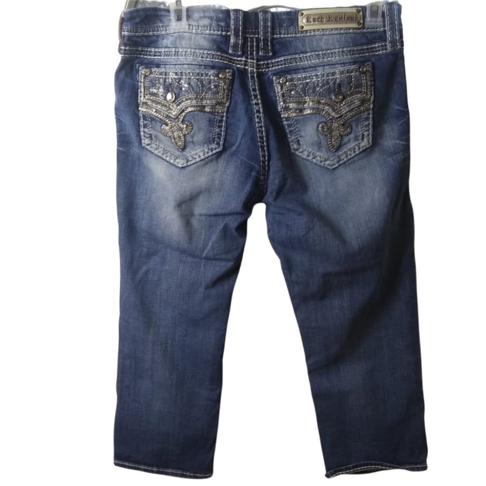 Rock Revival Priya Easy Crop Jean's. Size 32.